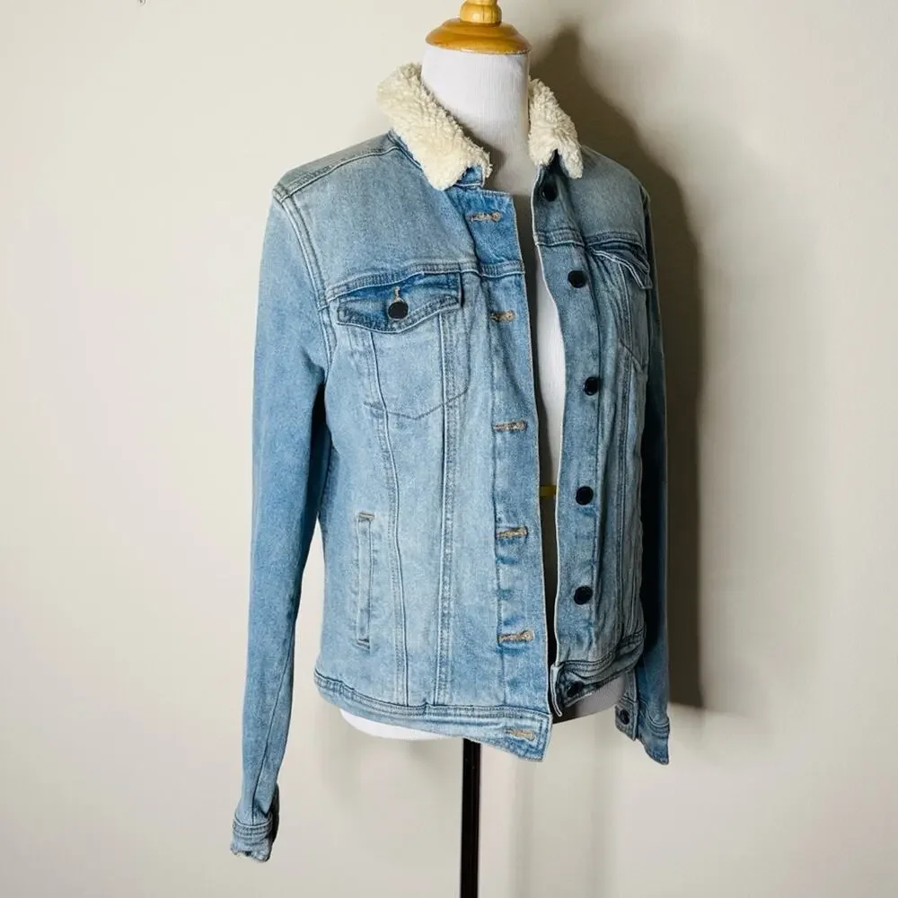 Universal Thread Denim Jacket with Sherpa Lining Partial